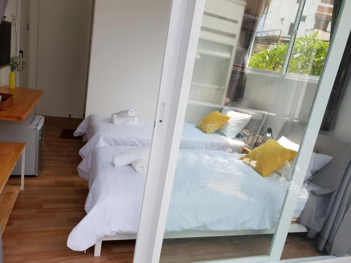Yelo Hostel & Cafe Ho Şi Min Dış mekan fotoğraf